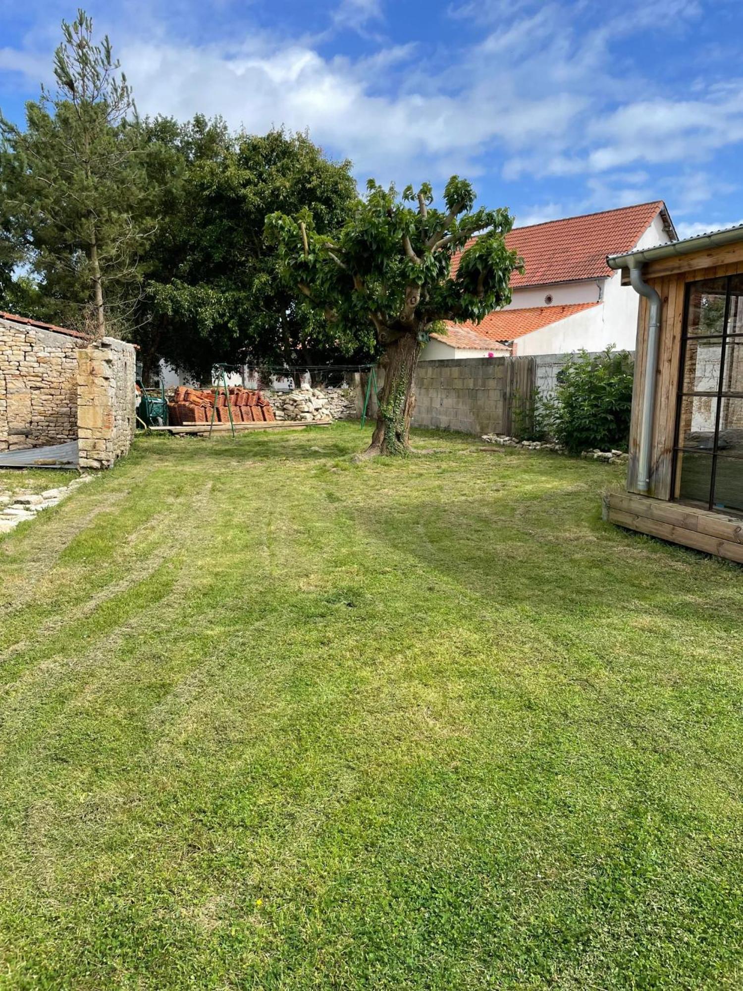 Maison Confortable A Jard-Sur-Mer Avec Grand Jardin Cloture エクステリア 写真